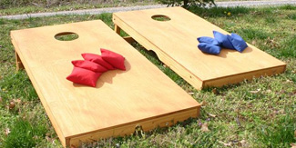 Cornhole set